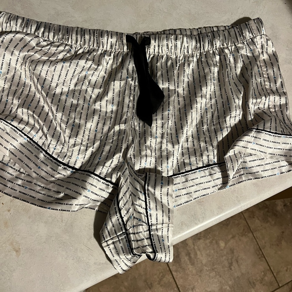 Victoria’s Secret sleep short